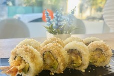 Crispy Ebi Maki (8 STK)